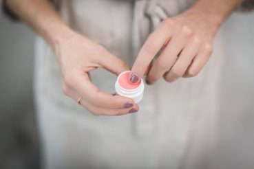 Hyalüronik Asit Nedir? Faydaları Nelerdir?